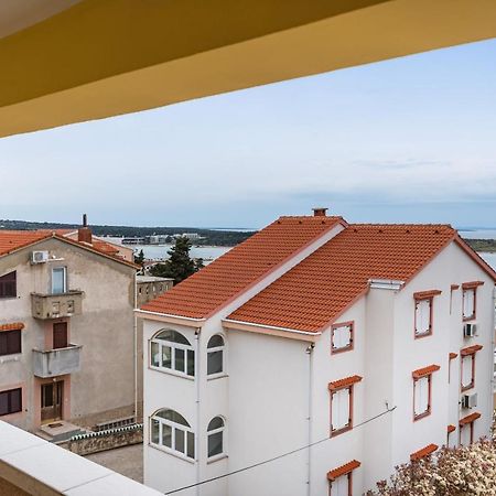 Nice Apartment Silvia 诺瓦利娅 外观 照片