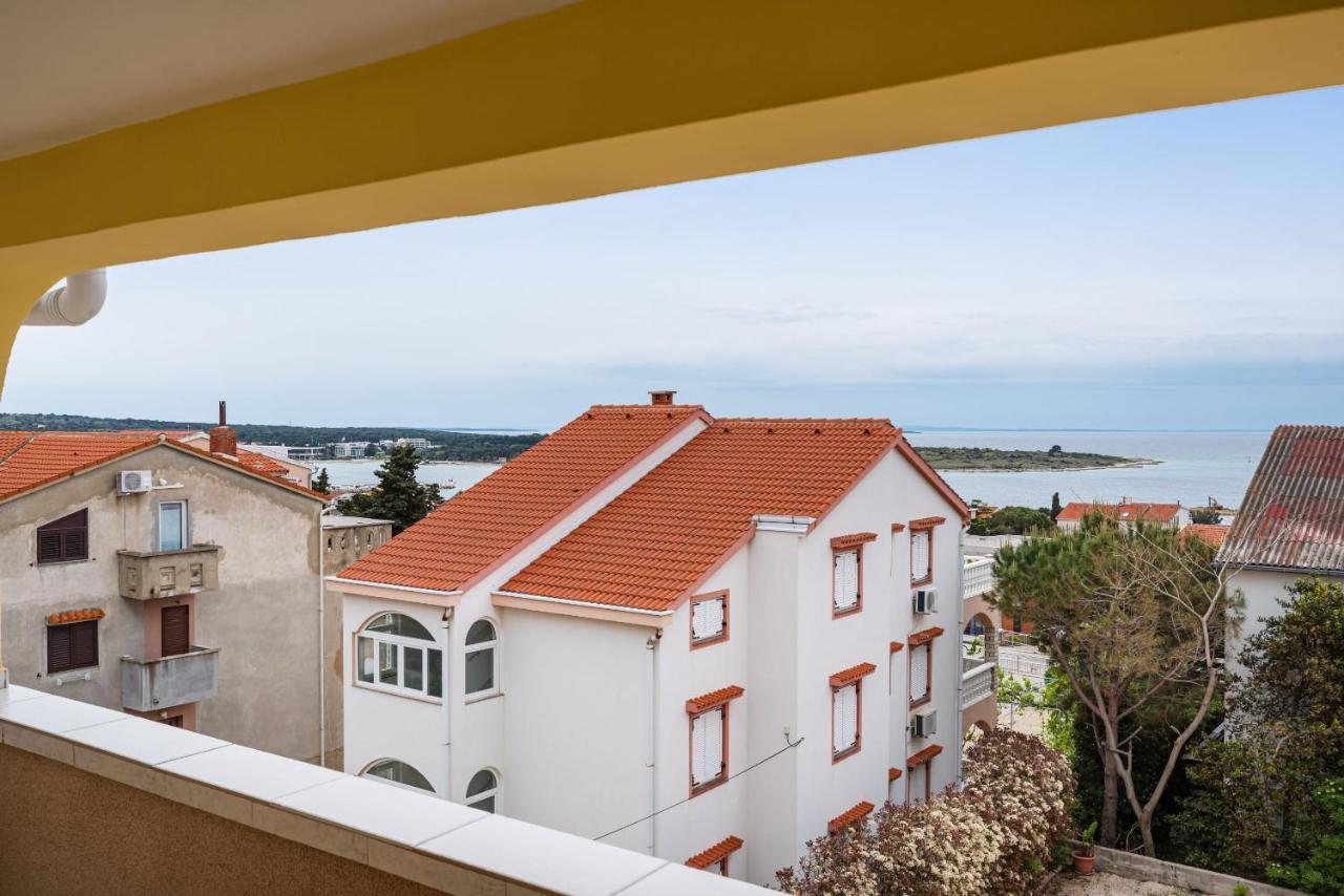 Nice Apartment Silvia 诺瓦利娅 外观 照片