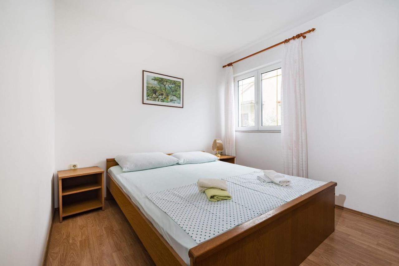 Nice Apartment Silvia 诺瓦利娅 外观 照片